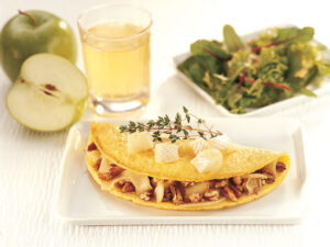 Apple-and-Brie-Omelette (2)