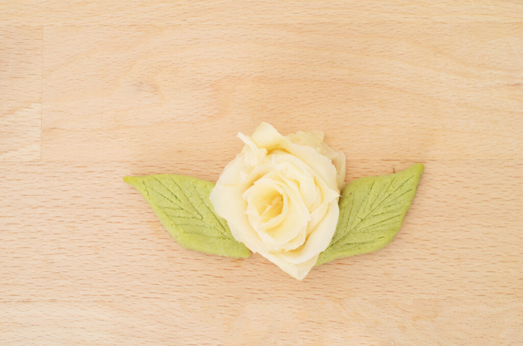 ginger-sushi_376268362