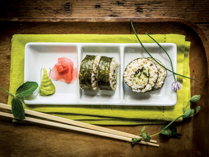 Triple-Seaweed-Brown-Rice-Sushi-MHWD5308-690x518