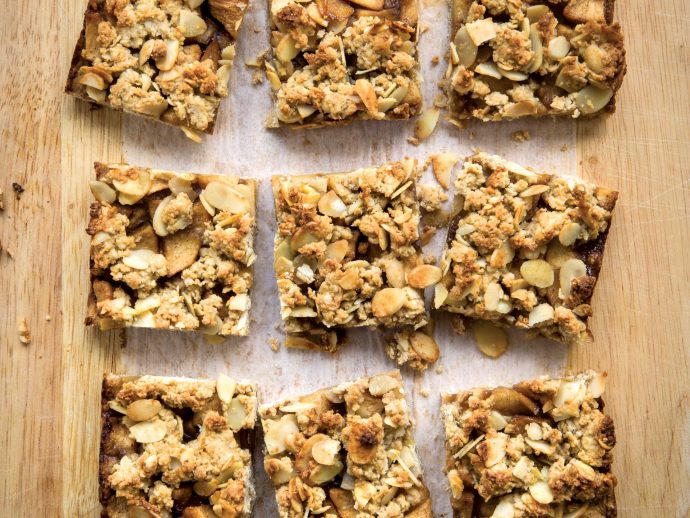 Almond-Spiked Apple Pie Bars