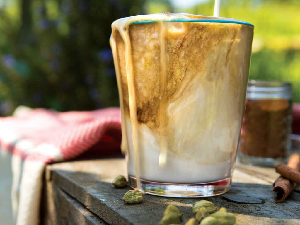 Coconut Milk Iced Thai Coffee Latte