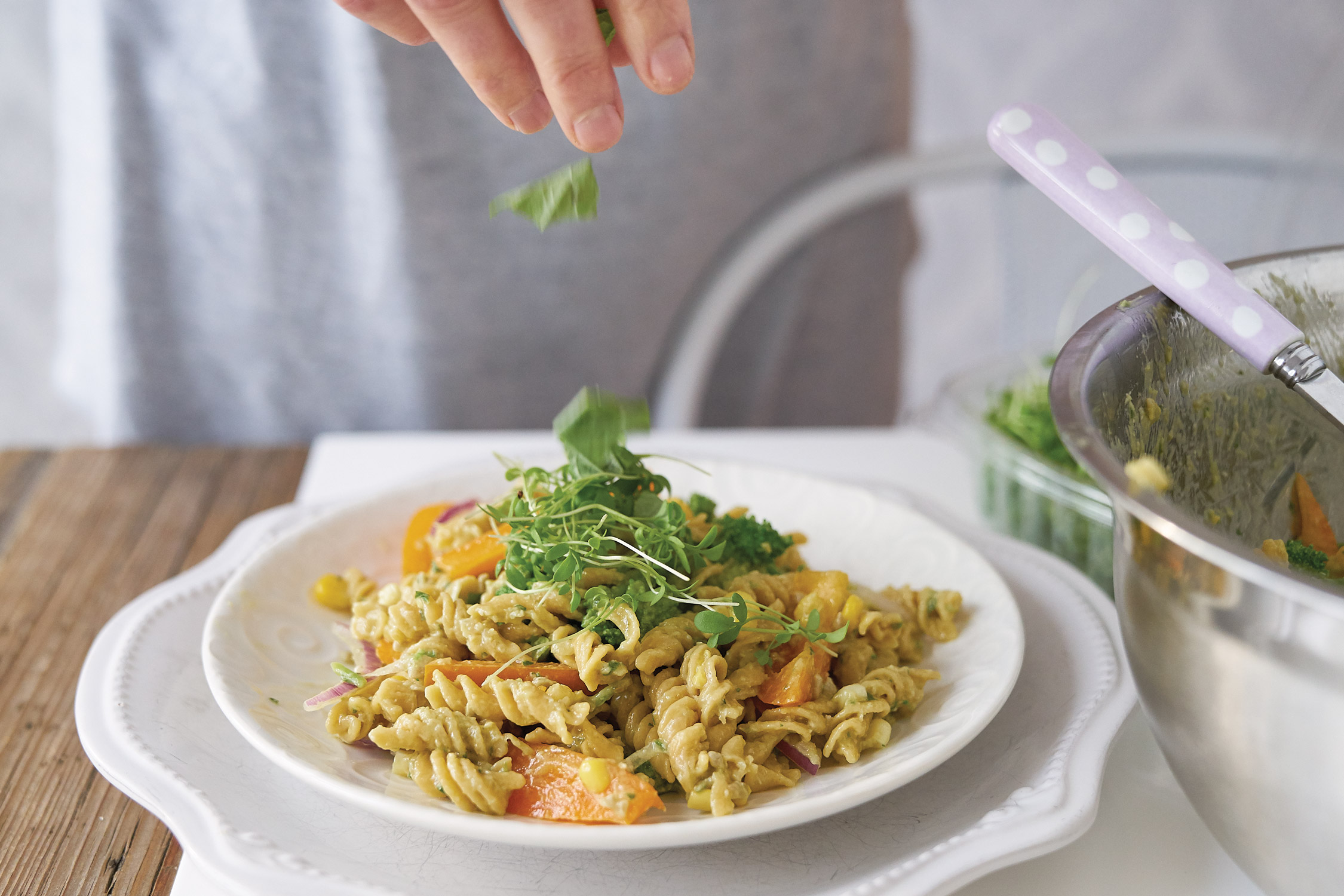 Creamy Avocado Pasta Salad