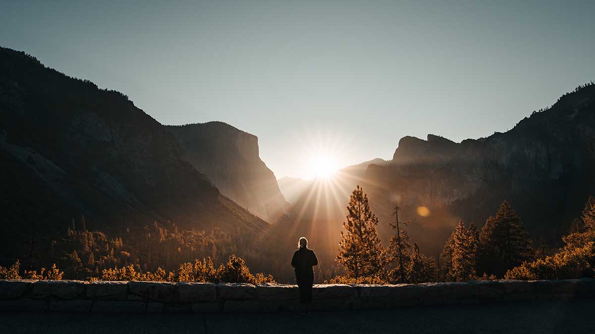 watching sunrise in yosemite Valley California