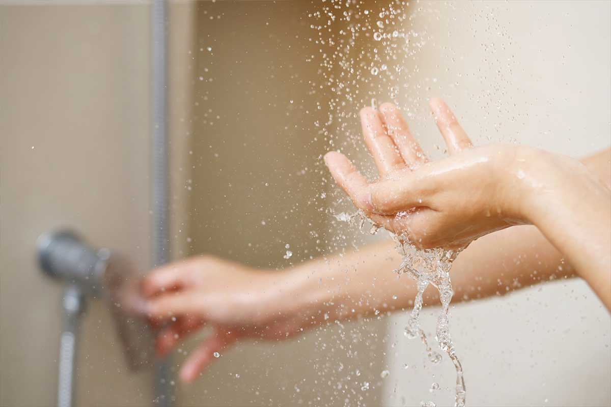 Cold rinse during shower