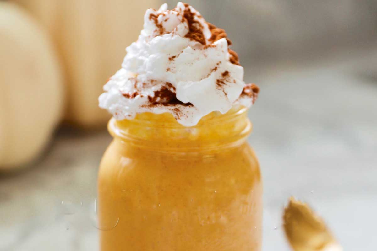 Pumpkin pie mousse with cottage cheese