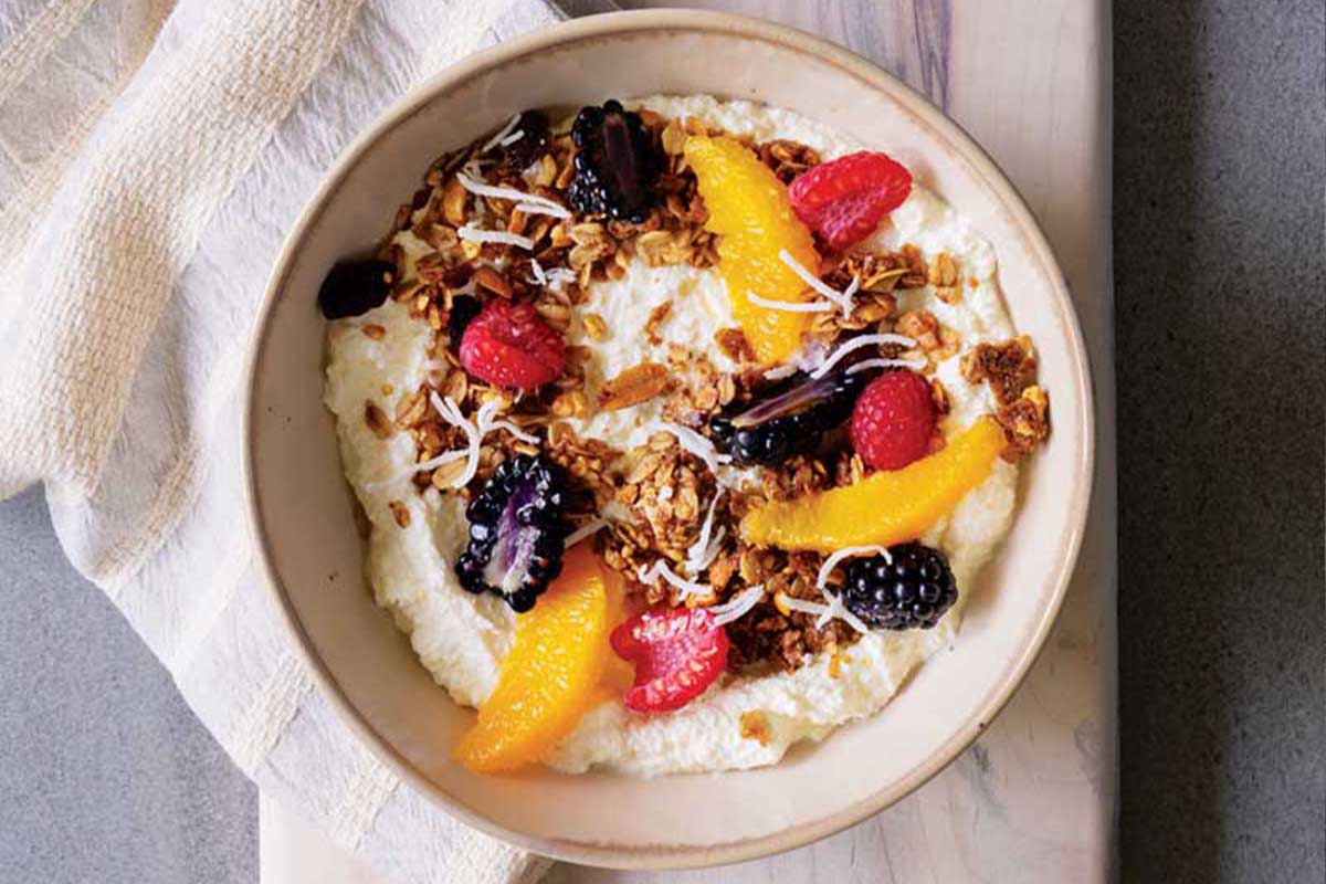 Breakfast bowls with whipped cottage cheese and peanut granola